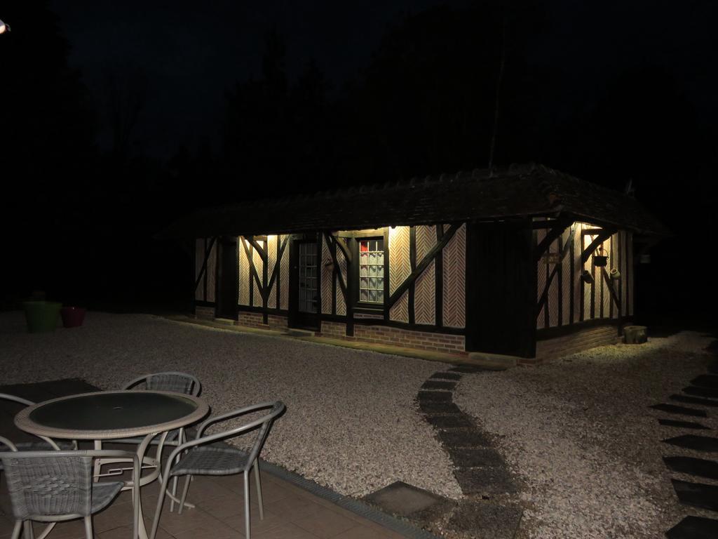 Gites Chambres D'Hotes Entre Terre & Mer Souvigny-en-Sologne Habitación foto